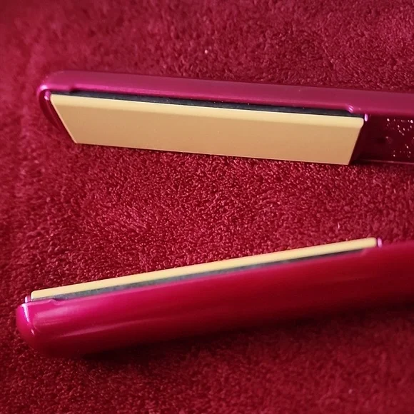 Chi Air Expert, Classic Tourmaline Ceramic Hairstyling. Iron 1 with Thermal Mat.
